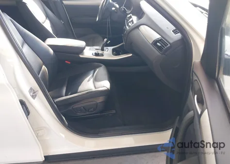 2013 BMW X3 xDrive28I z USA, uszkodzony, nr VIN 5UXWX9C55D0A29096